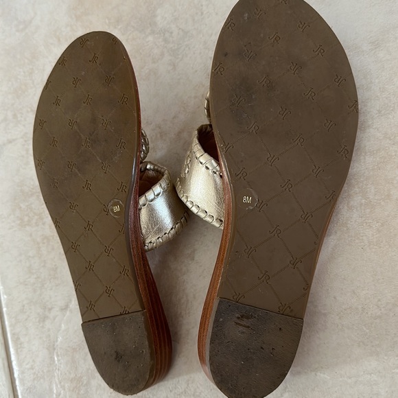 Gold Jack Rogers size 8 sandals - Picture 2 of 3